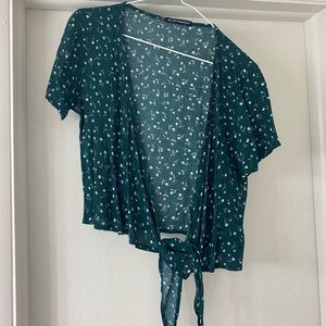 Brandy Melville wrapped floral shirt